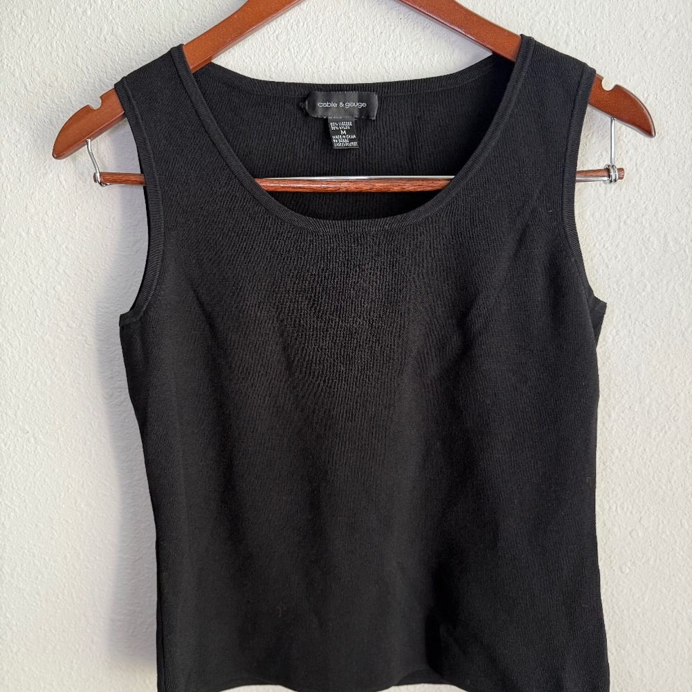 Black Viscose Sleek Minimal Sleeveless Top Womens Medium Flattering Slimming Y2K